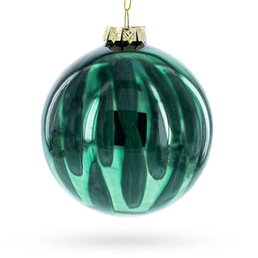 Glass Vibrant Green Oblong Blown Glass Christmas Ornament in Green color Round