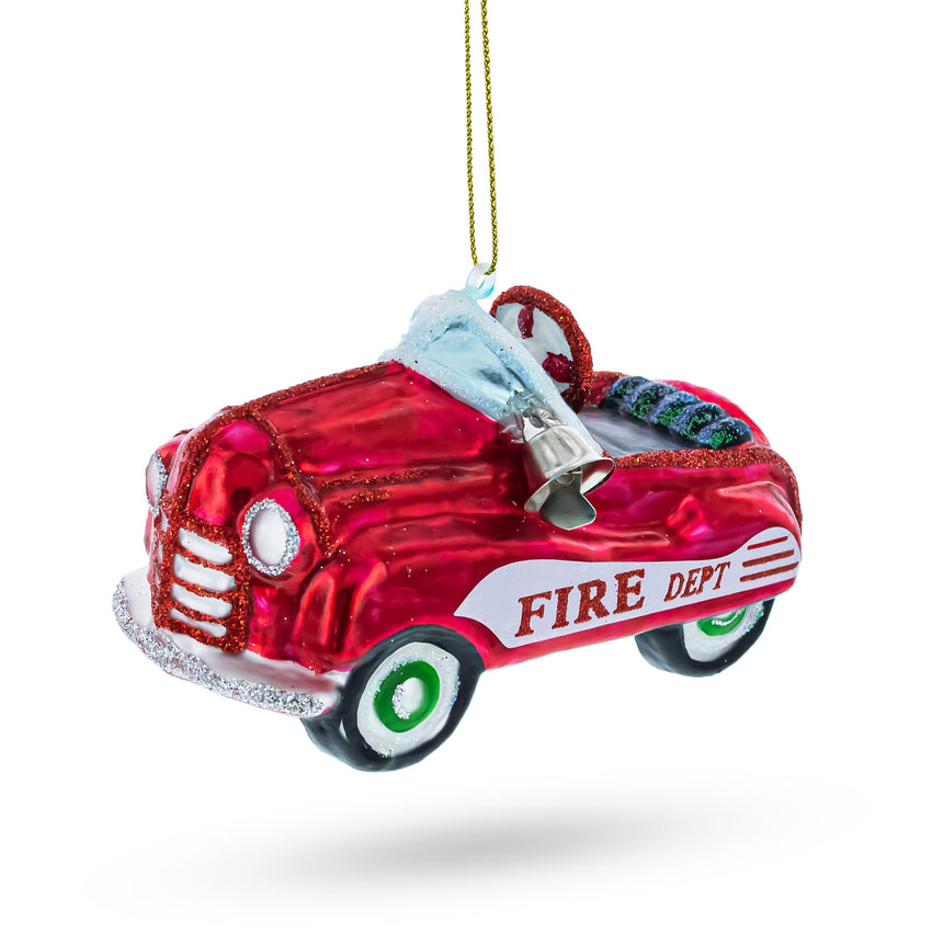 Glass Nostalgic Retro Toy Car Blown Glass Christmas Ornament in Red color