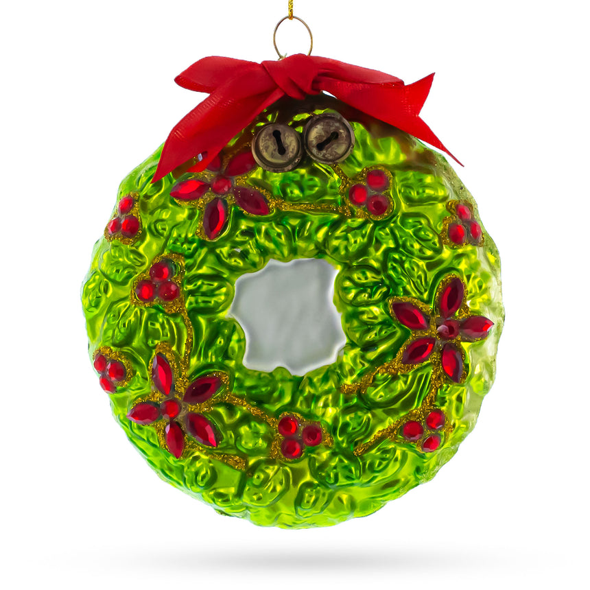 Glass Enchanting Hummingbirds on a Floral Wreath Blown Glass Christmas Ornament in Green color Round