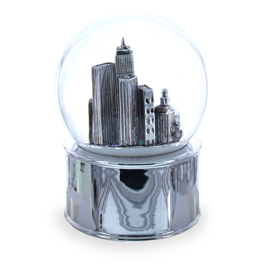 San Francisco Landmarks with Silver Base Water Snow Globe ,dimensions in inches: 4.8 x 3.4 x 3.4