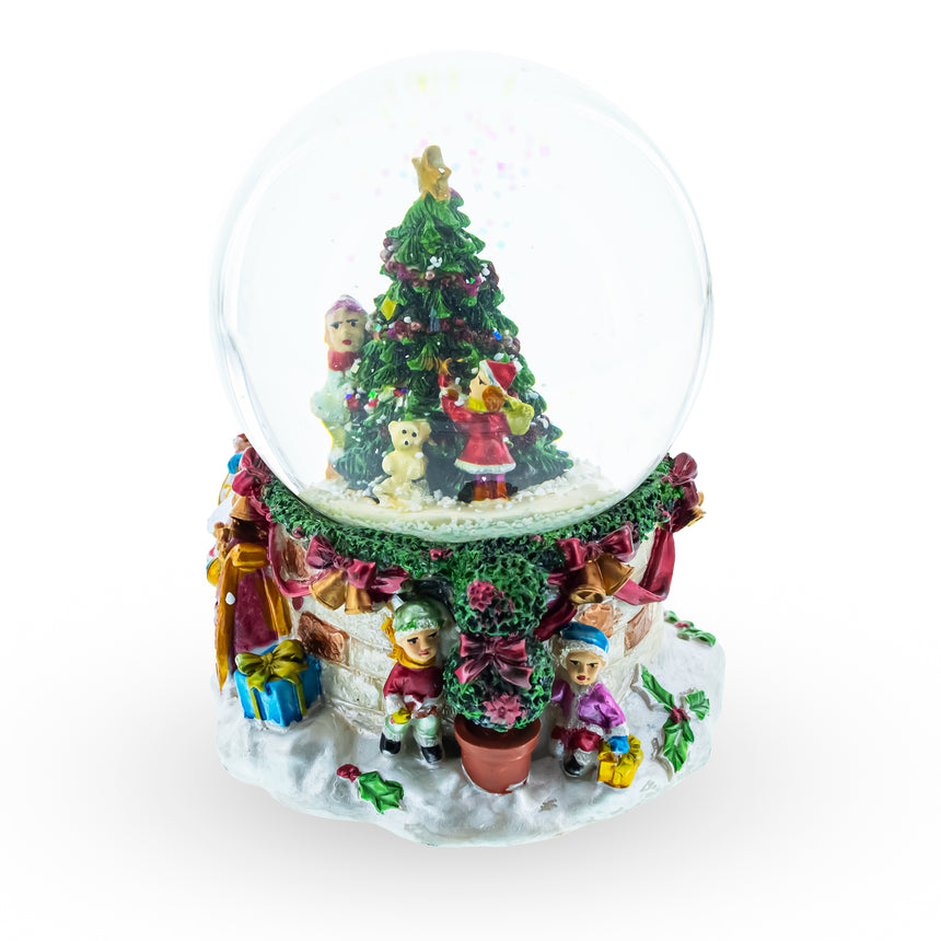 BestPysanky online gift shop sells Christmas water globe snowglobe music box musical collectible figurine xmas holiday decorations gifts rotating animated spinning animated unique picture personalized cool glitter flakes festive wind-up