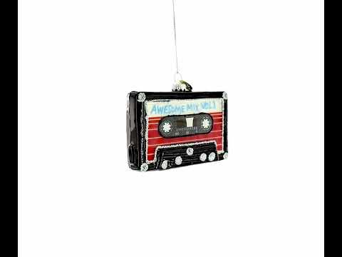 Adorno navideño de vidrio soplado con casete de cinta de audio