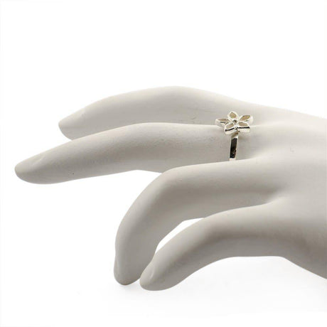 Flower Sterling Silver Ring (Size 7) ,dimensions in inches:  x  x